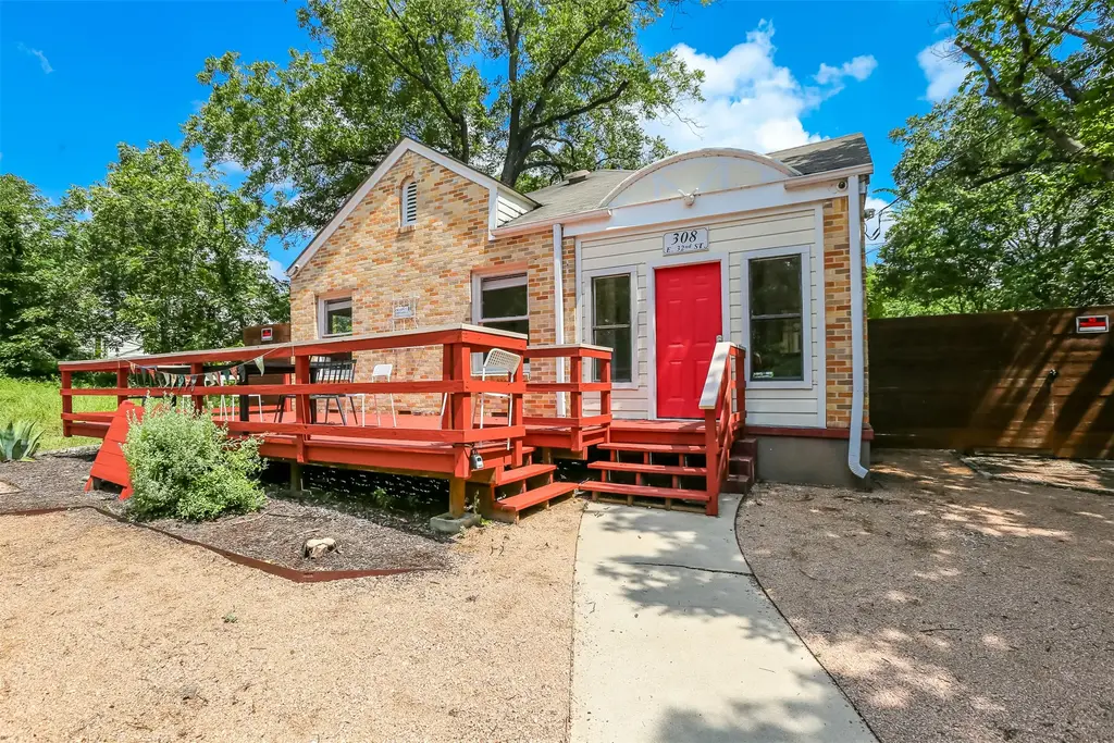 308 E 32nd Street A, Austin