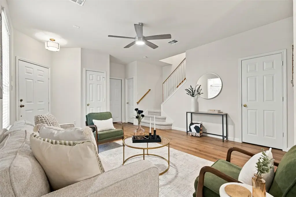 16100 S Great Oaks Drive 2502, Round Rock