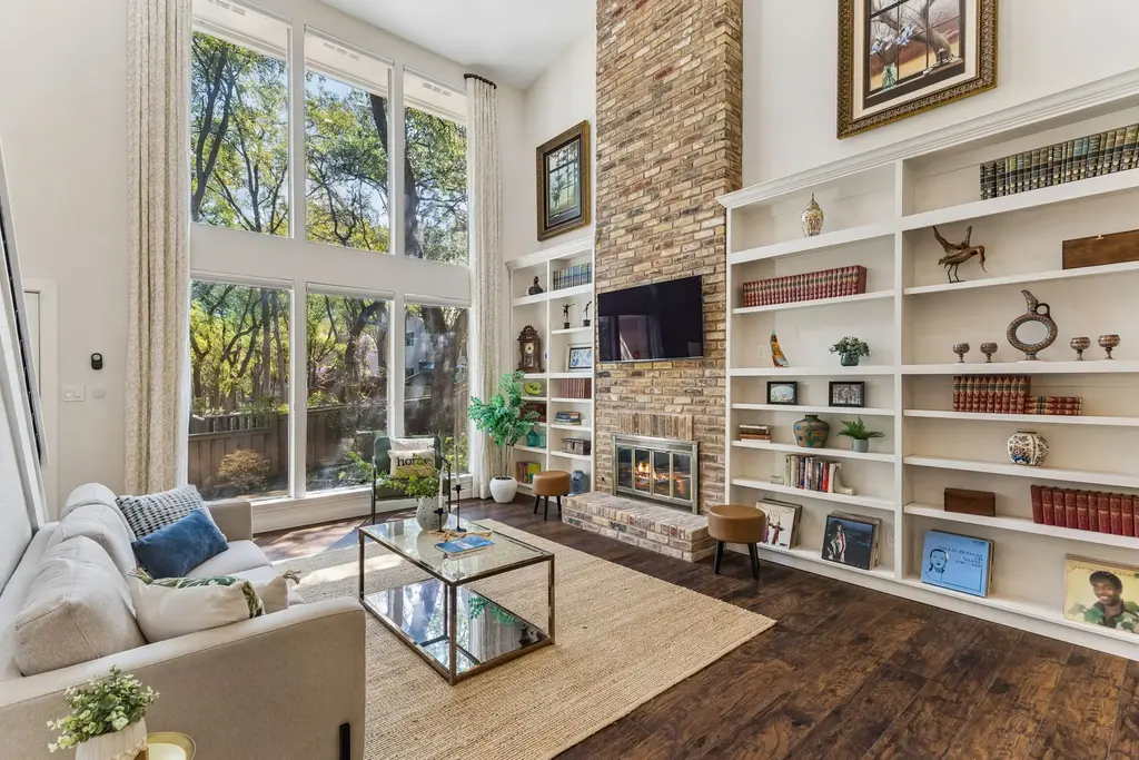 8305 Summer Place Drive, Austin