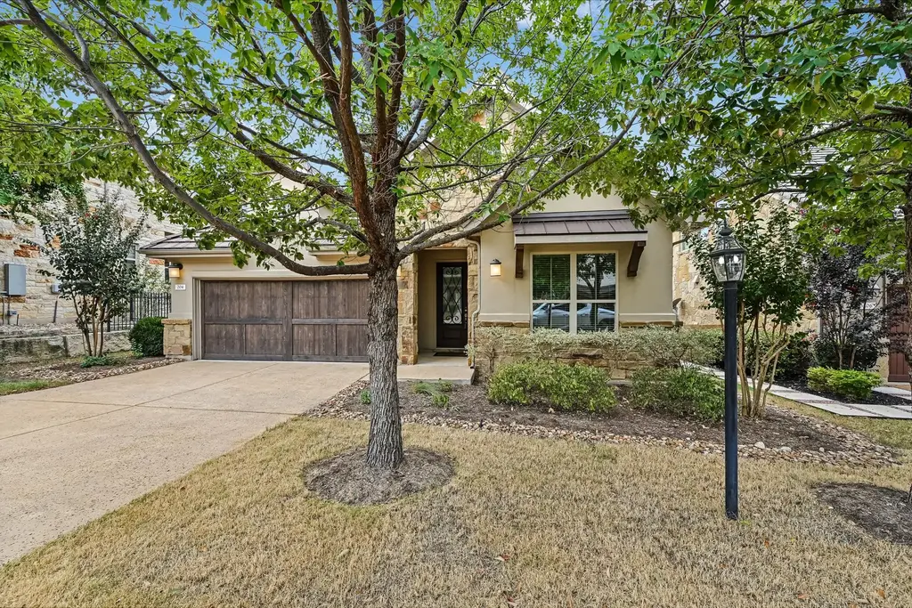 204 Maxwell Way, Austin