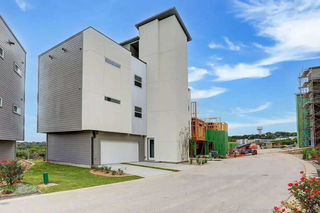 4300 Mansfield Dam Road 531, Austin