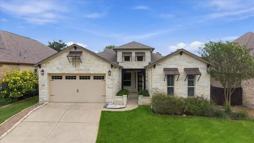 111 Loysoya Street, Bastrop