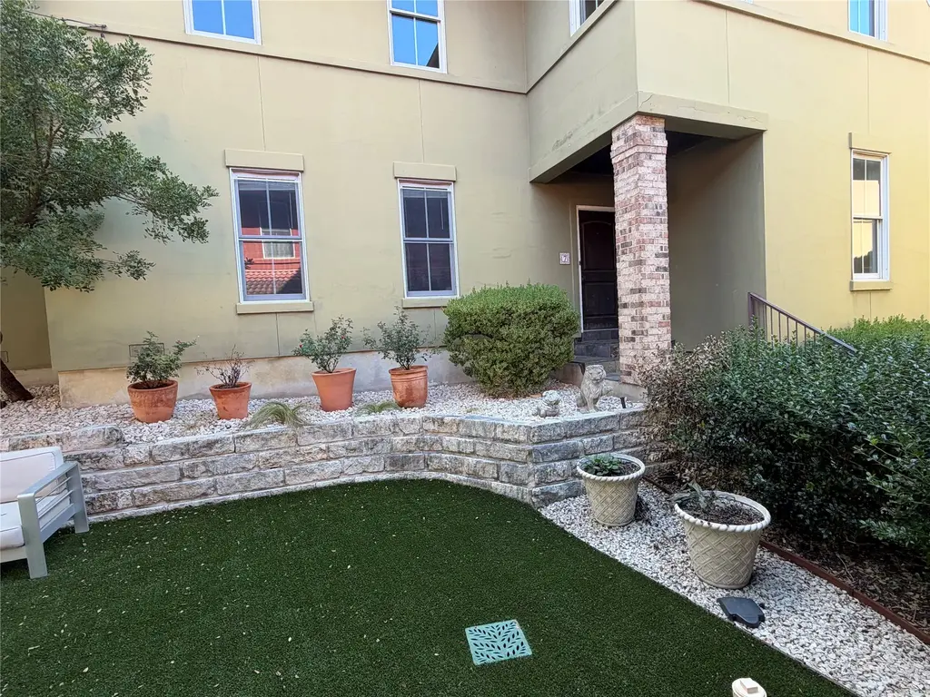 2101 N Lamar Boulevard 7 A, Austin
