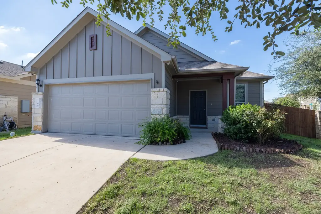 100 Normal School Way, Liberty Hill