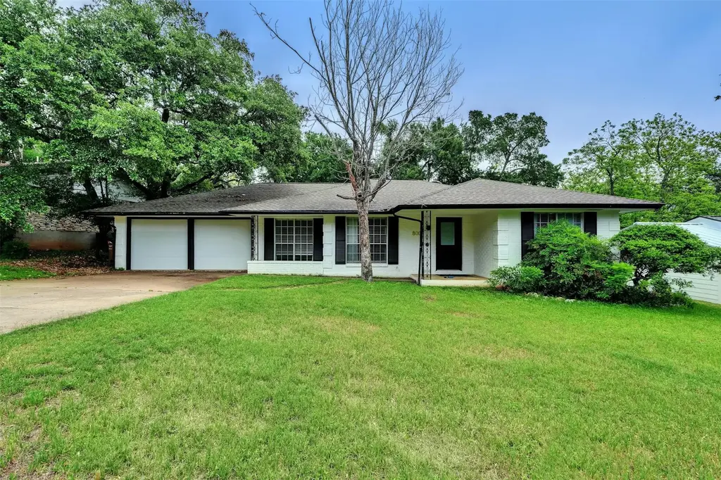 8001 Ceberry Drive, Austin