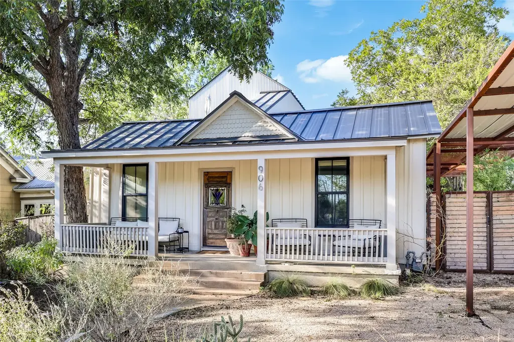 906 E 14th Street A, Austin