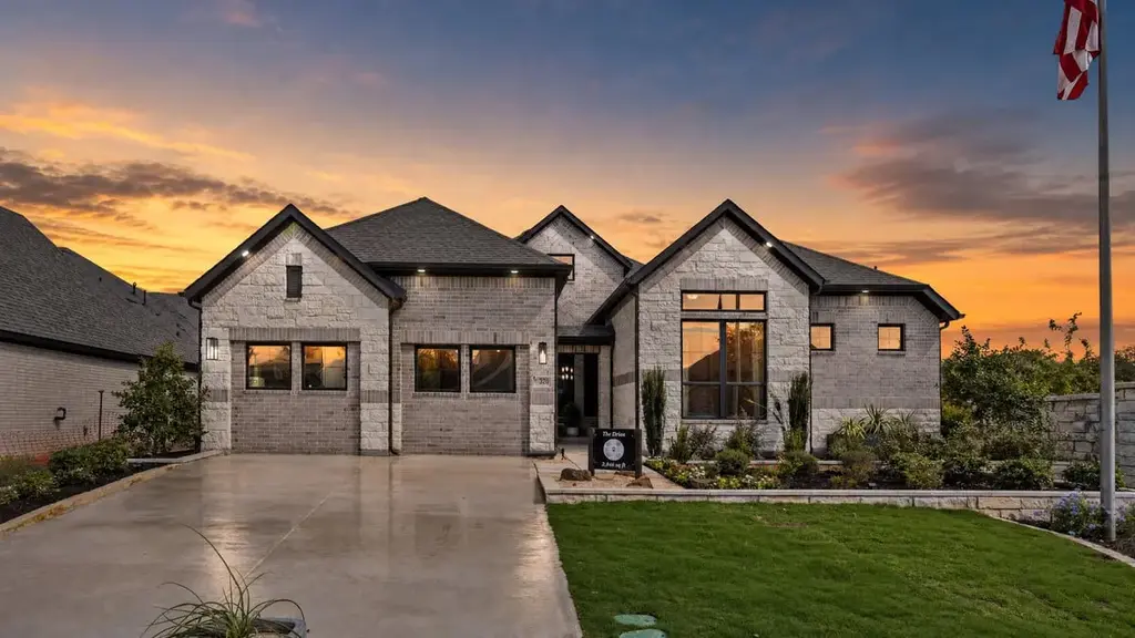 216 Firethorn Cove, Marble Falls