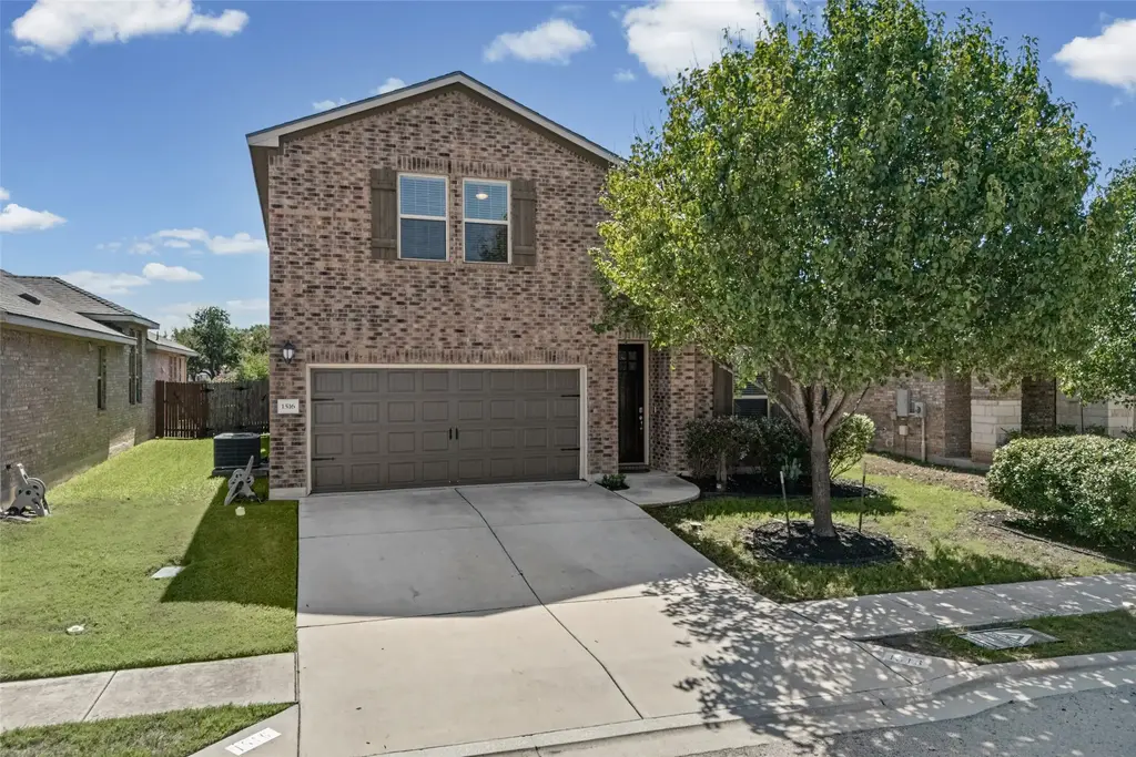 1516 William Bee Drive, Leander