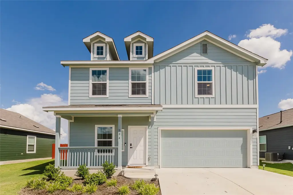 504 N Thunderstorm Avenue, Lockhart