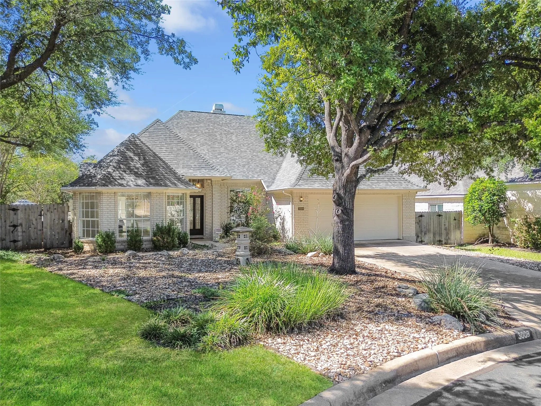 Photo of Listing #4368065