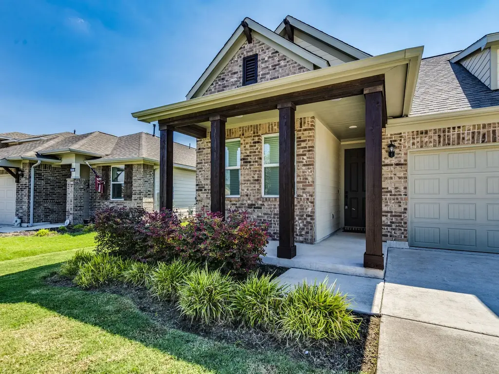 308 Marvins Bend, Georgetown