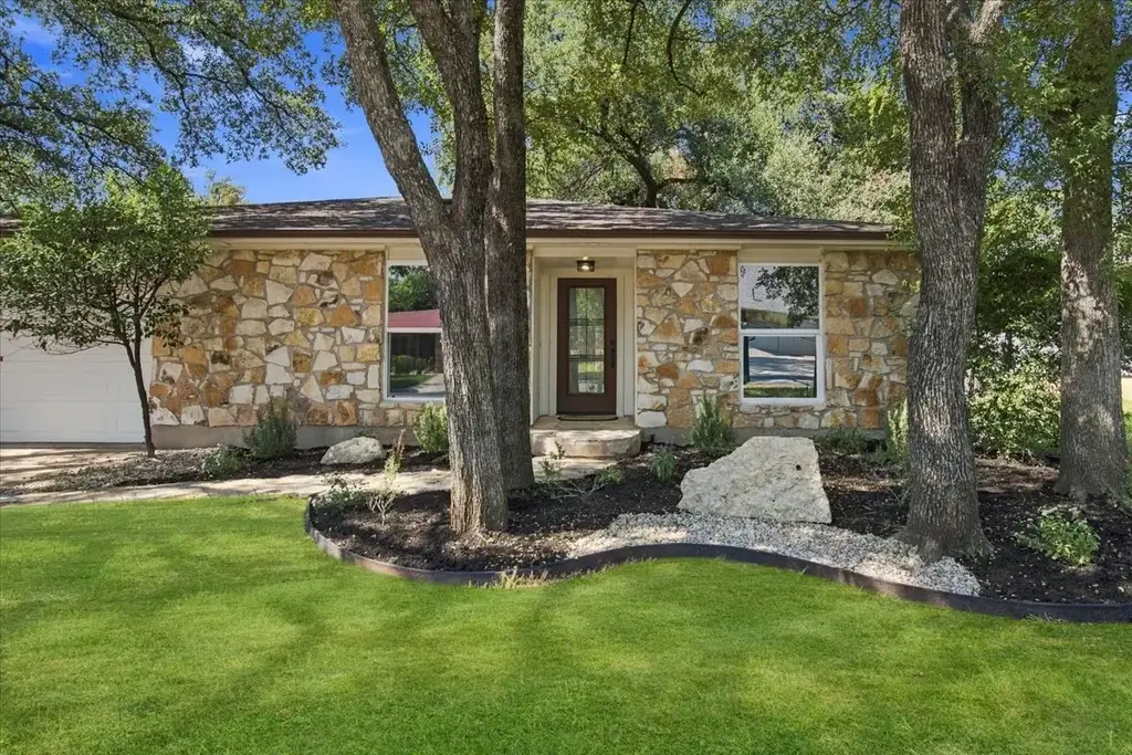 12006 Trianon Lane, Austin