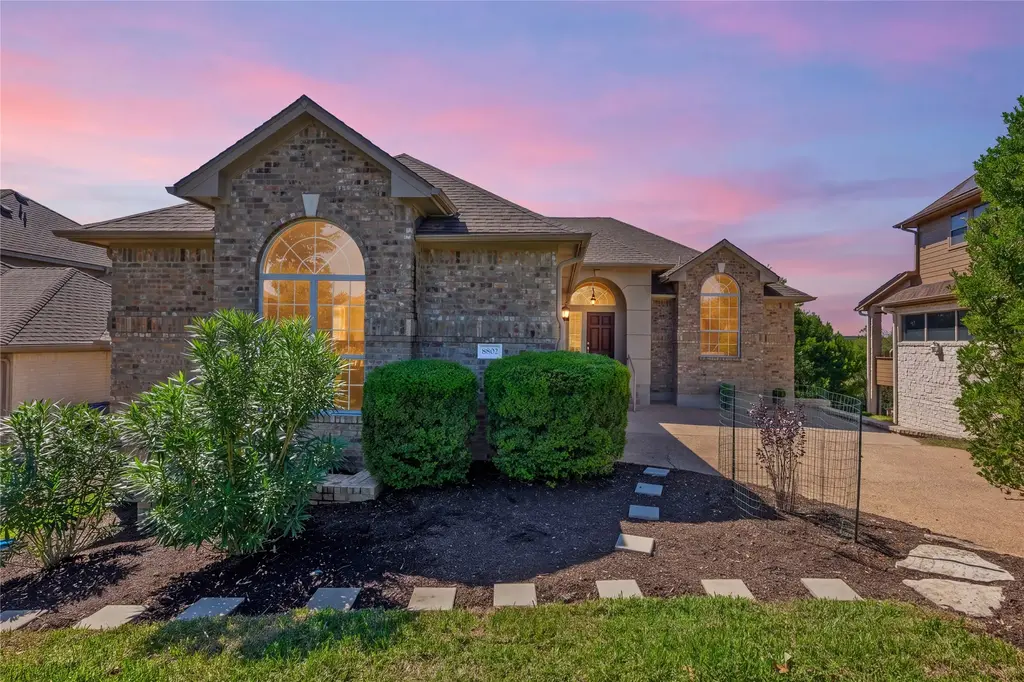 8802 Bluegrass Drive, Austin