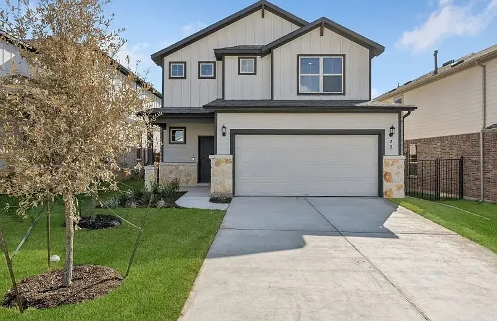 221 Groveland Drive, Liberty Hill