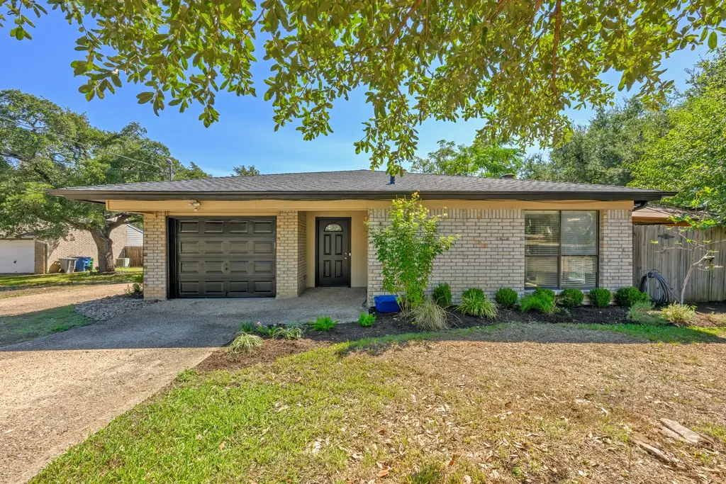 11805 Bell Avenue A, Austin
