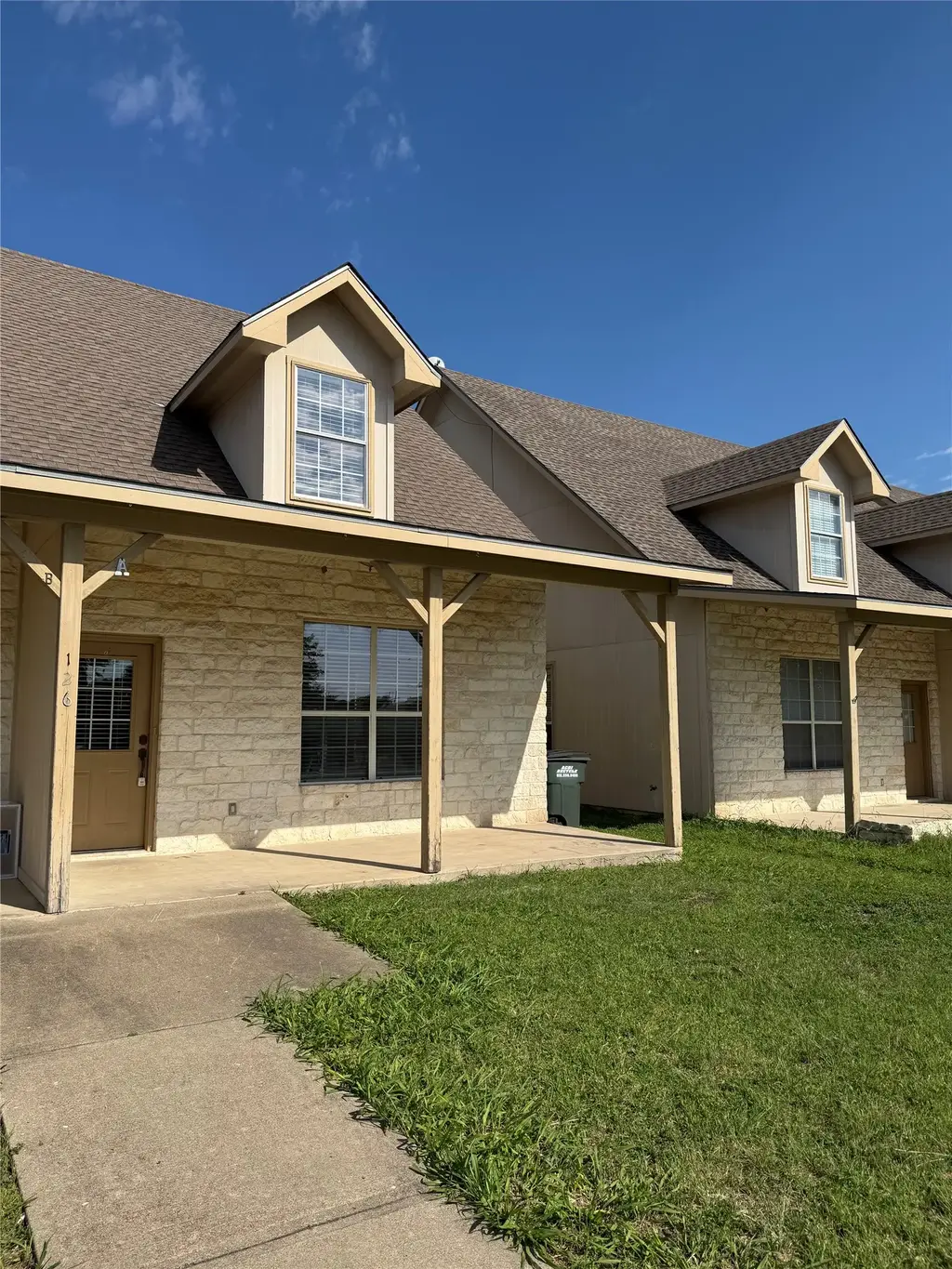 126 Sandstone Drive A, Jarrell