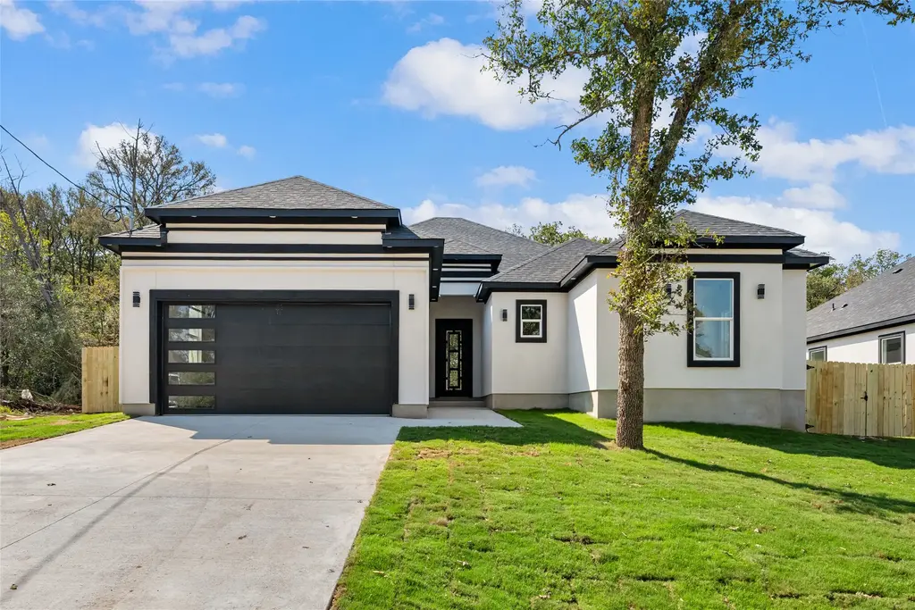 125 Hilea Court, Bastrop