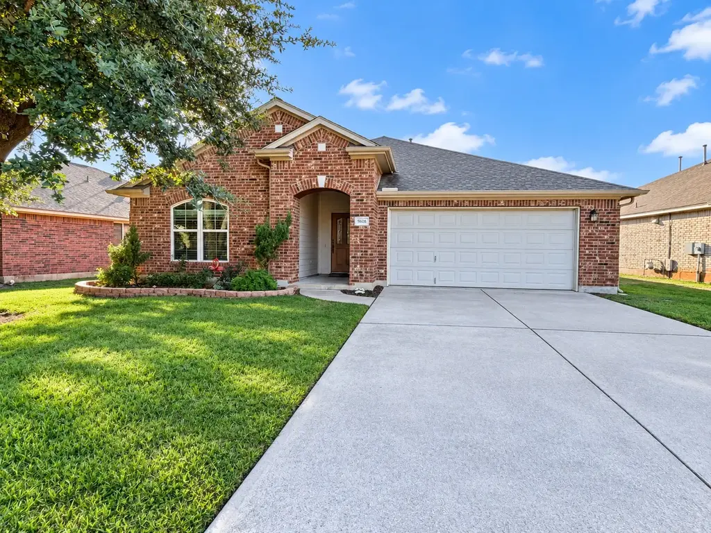 9508 Castle Pines Drive, Austin
