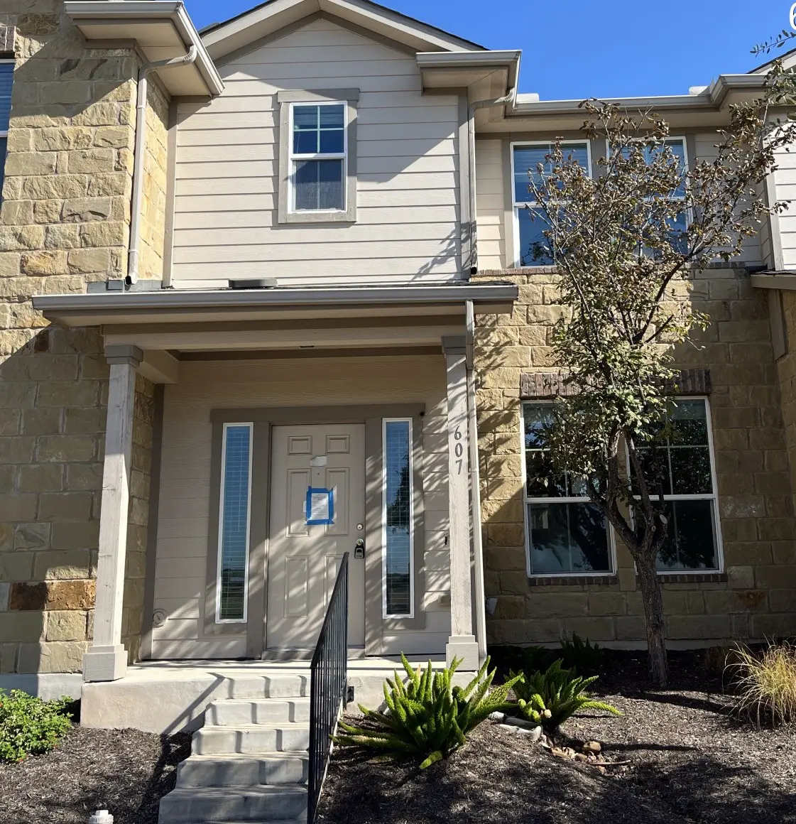 Photo of Listing #8894310