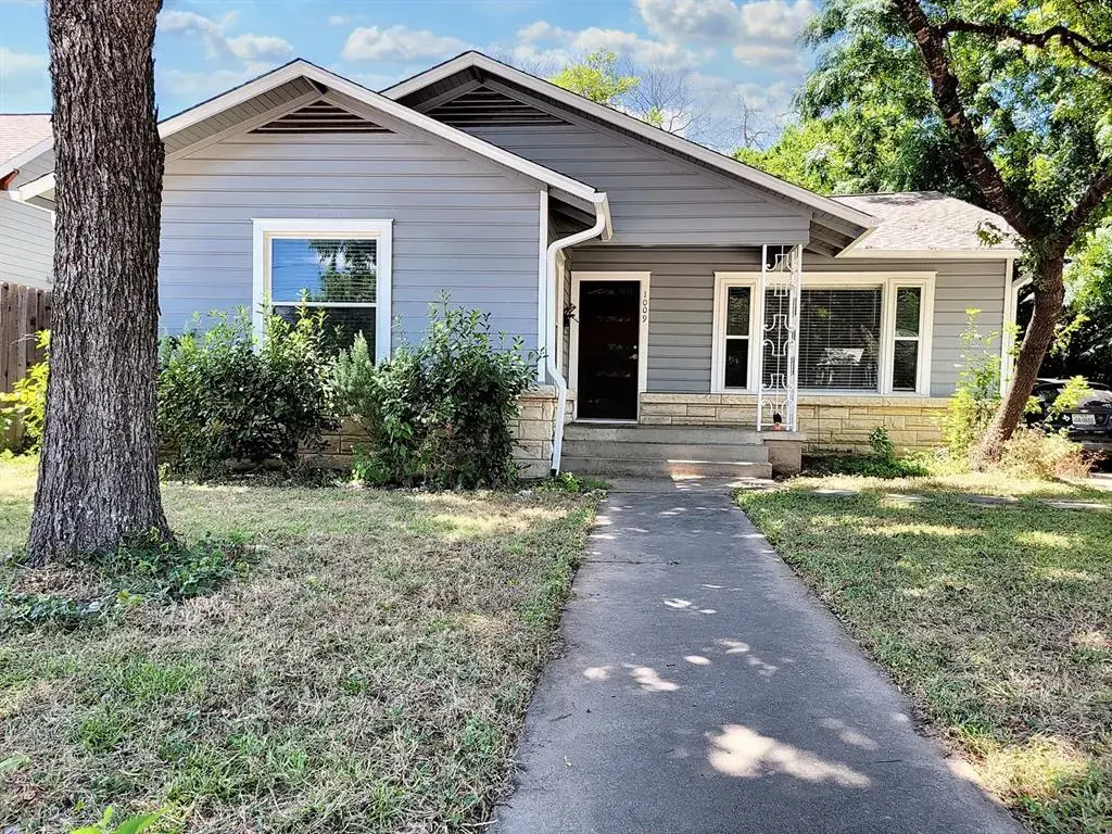 1009 E 38 1/2 Street B, Austin
