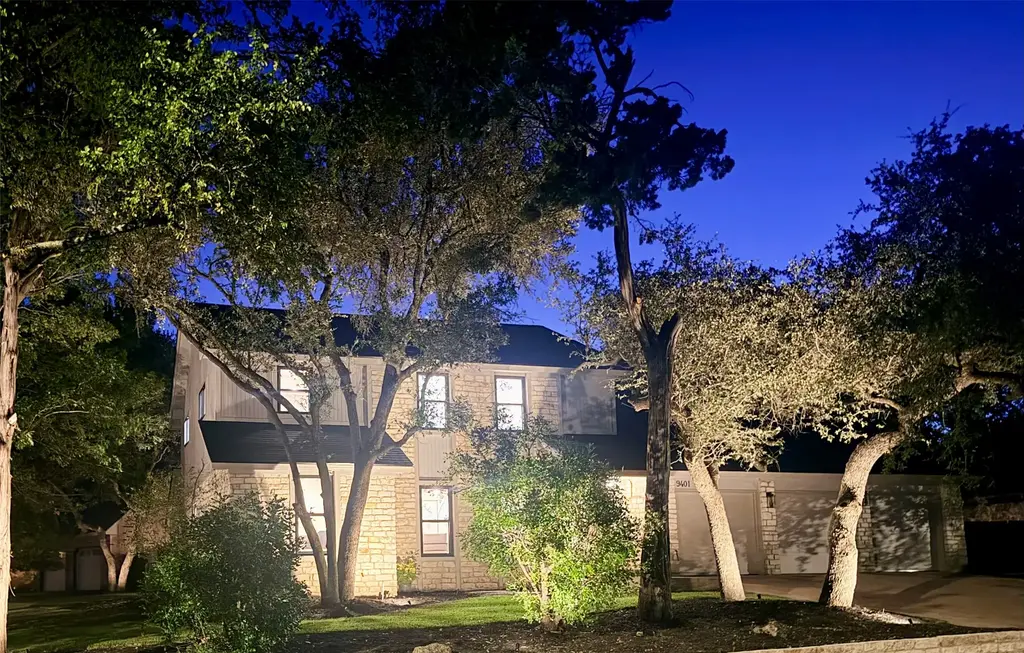 9401 Topridge Drive, Austin