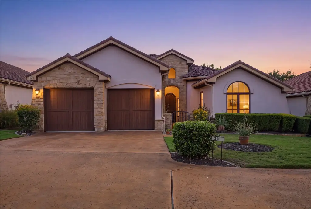 321 Jack Nicklaus Drive, Lakeway