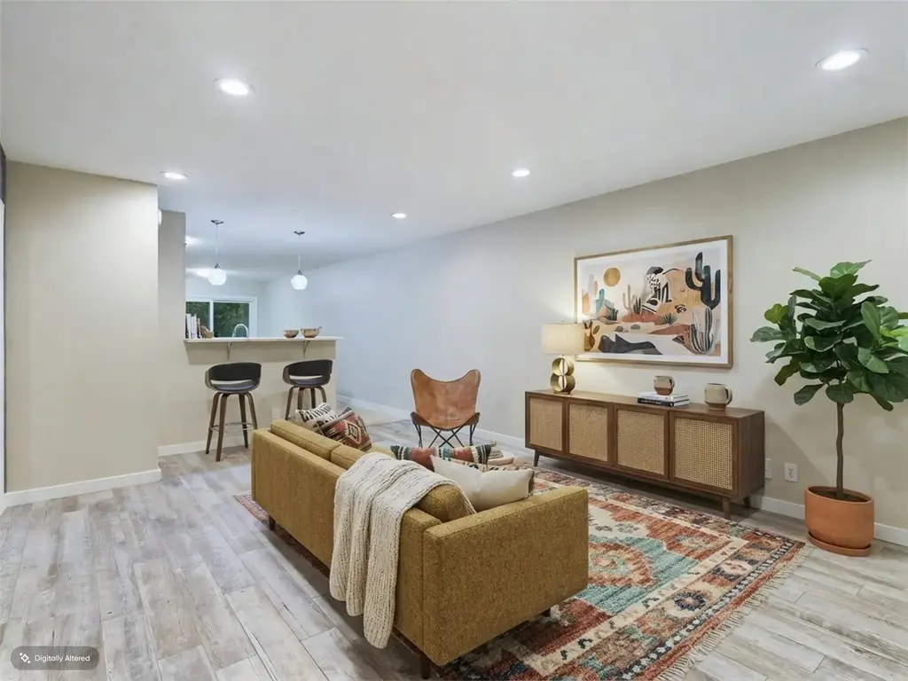 2303 East Side Drive 217, Austin