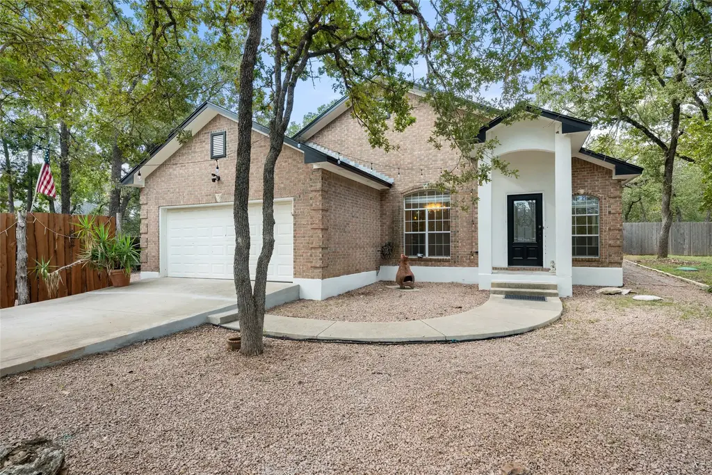 275 W Oak Loop, Cedar Creek