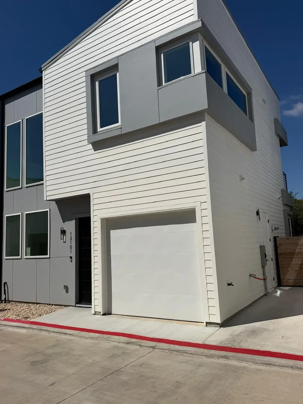 2000 Riverside Farms Road 12101, Austin
