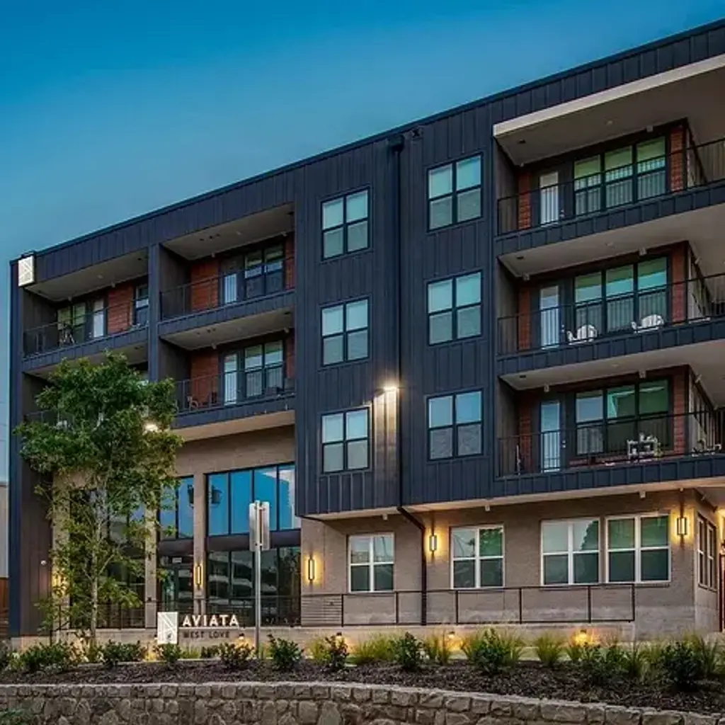 2232 Empire Central Drive 203, Dallas
