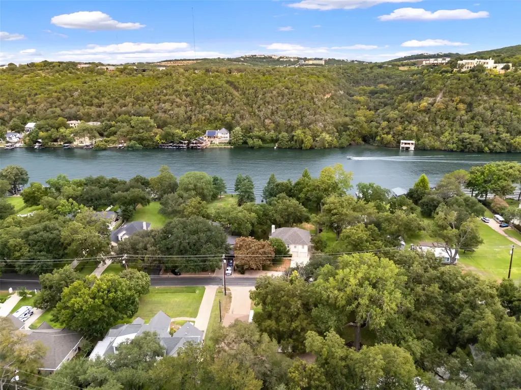2602 Pearce Road, Austin