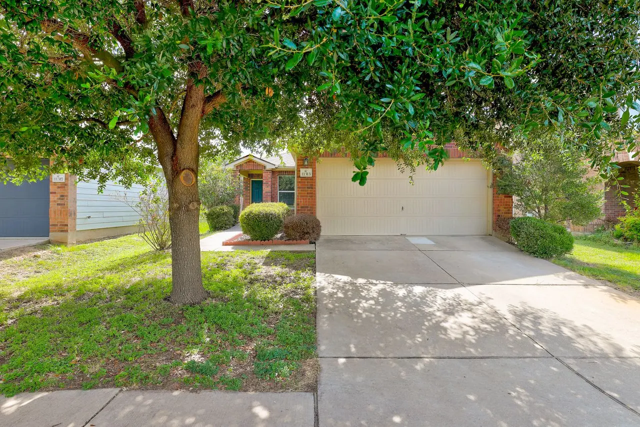 Photo of Listing #5216533