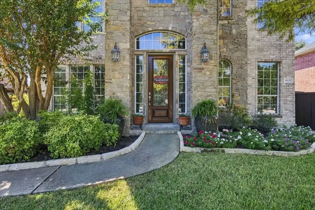8005 Davis Mountain Pass, Austin