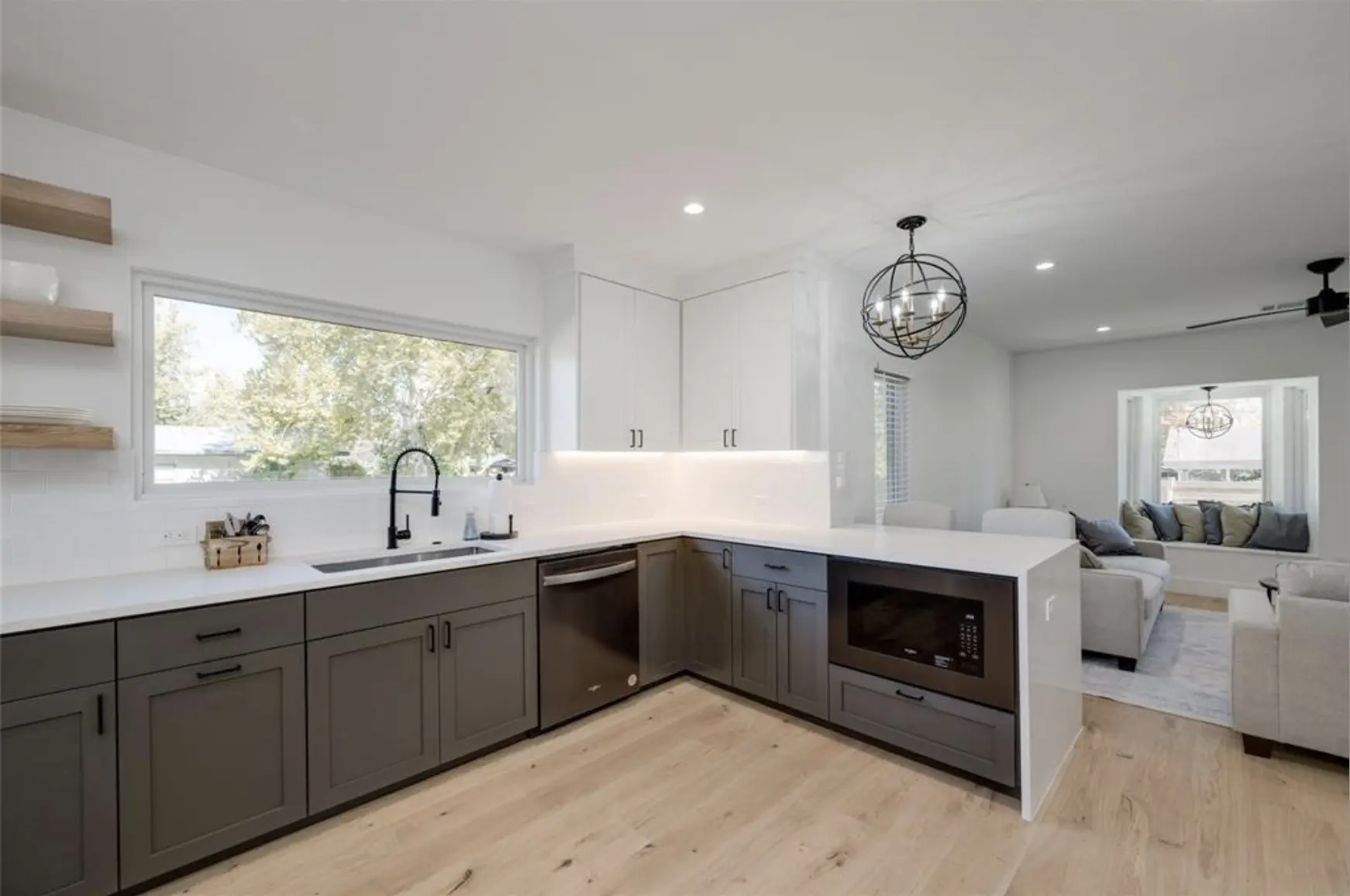 Photo of Listing #1804924