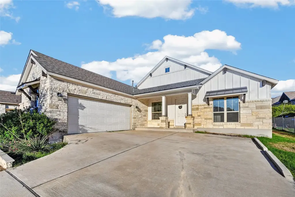 816 Mediterranean Drive, Leander