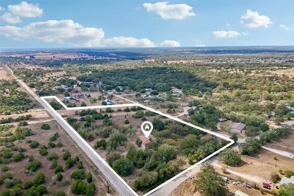 238 N Gaines Road, Cedar Creek