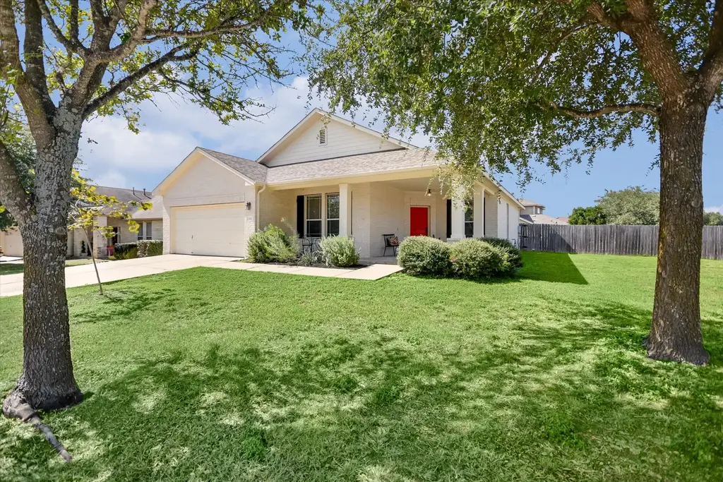 587 Shadow Creek Boulevard, Buda