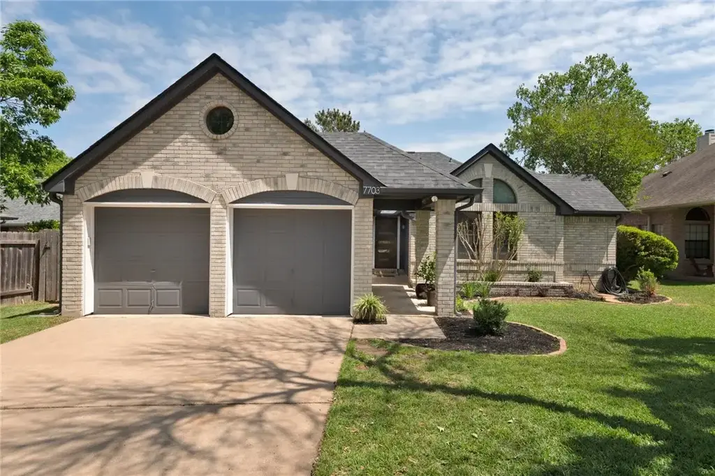 7703 Vail Valley Drive, Austin