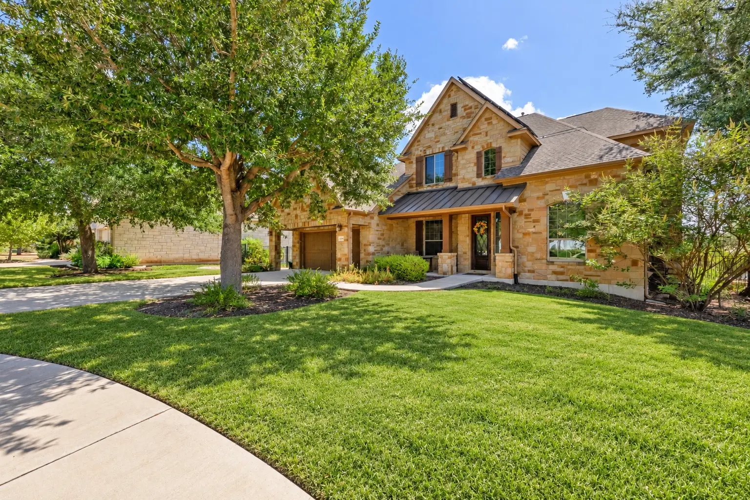 Photo of Listing #9354223