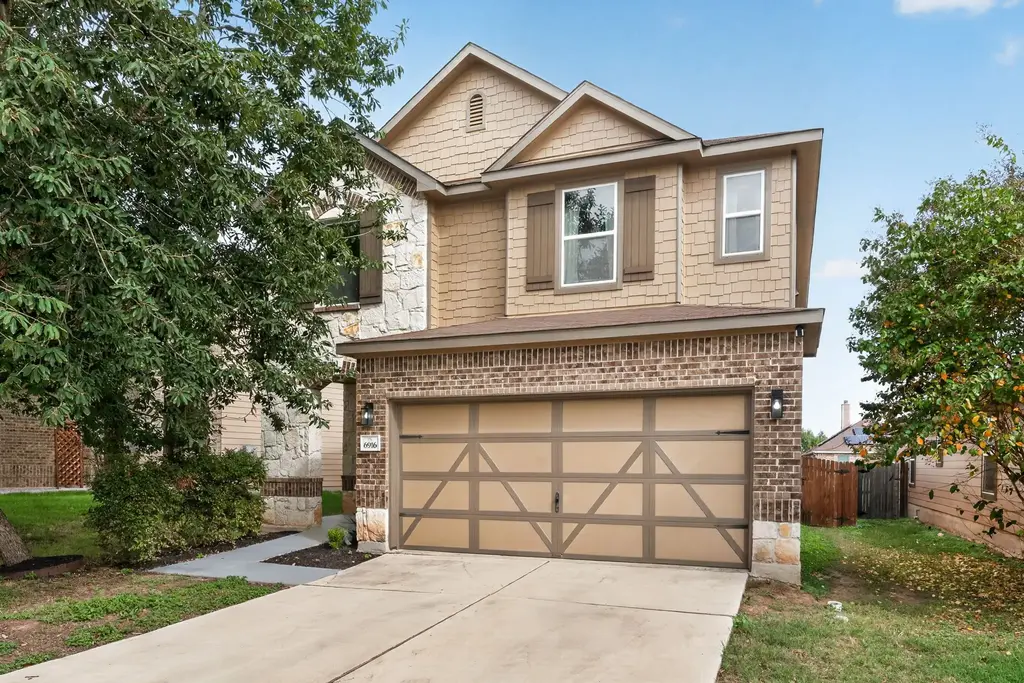 6916 Sunderland Trail, Austin