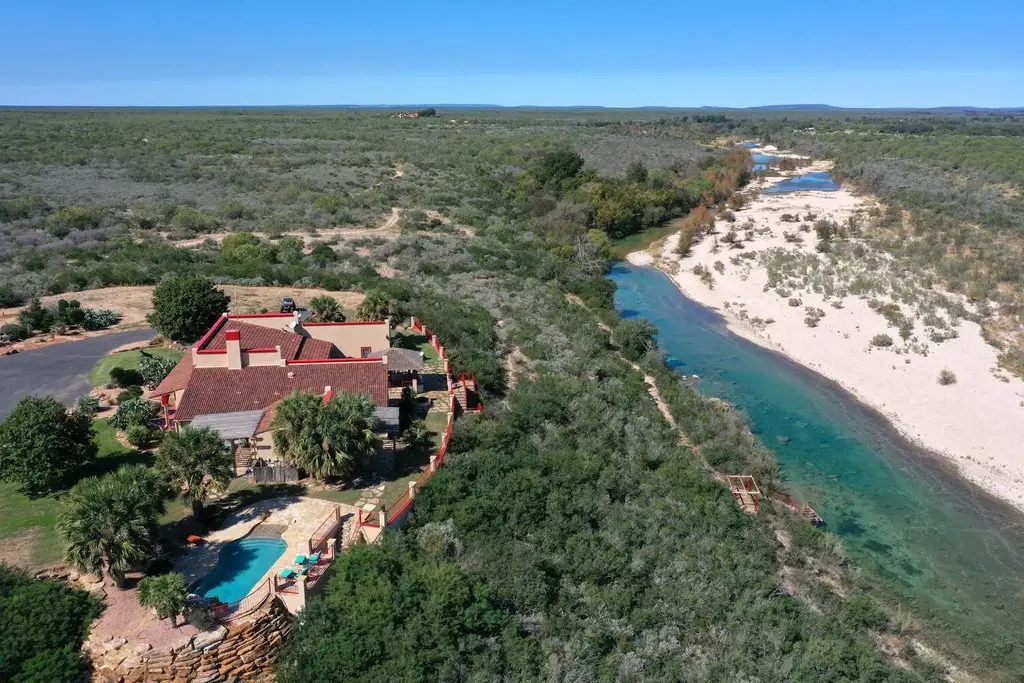 1372 Lyles Ranch Rd, Uvalde