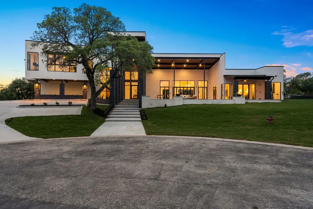 4608 Boxwood Ct, Lago Vista