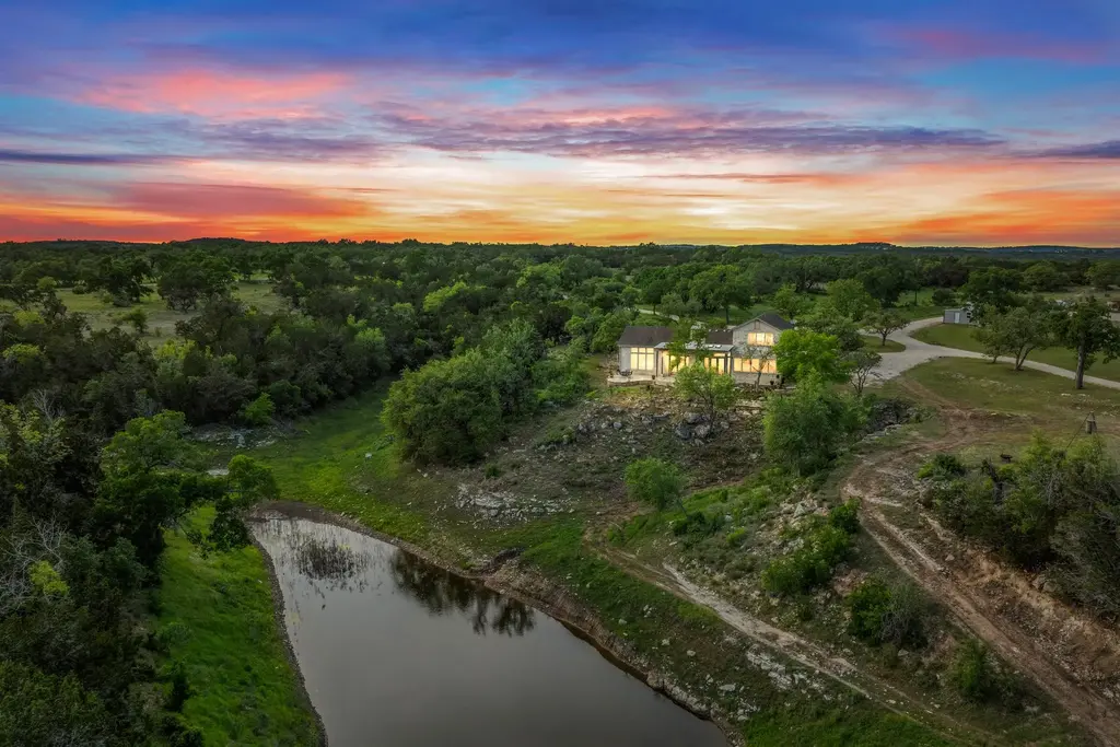 3003 Pursley Rd, Dripping Springs