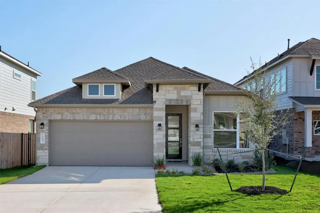 105 Barnes Ct, Liberty Hill