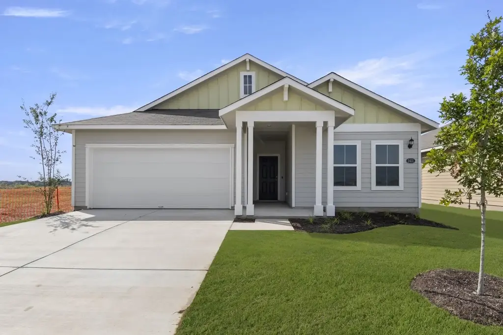 2431 Winding Creek Rd, Kyle