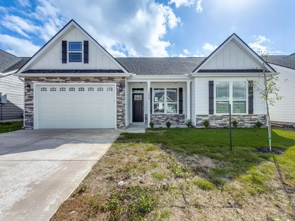 175 Lost Maples Way, Marion