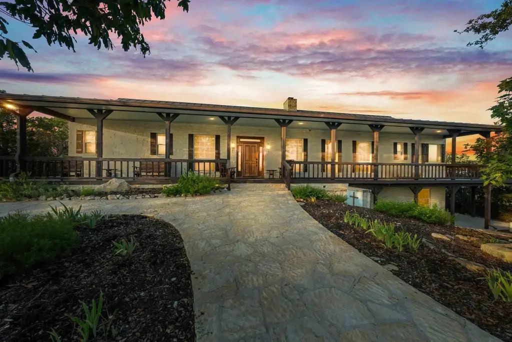 38 Seewald Rd, Boerne
