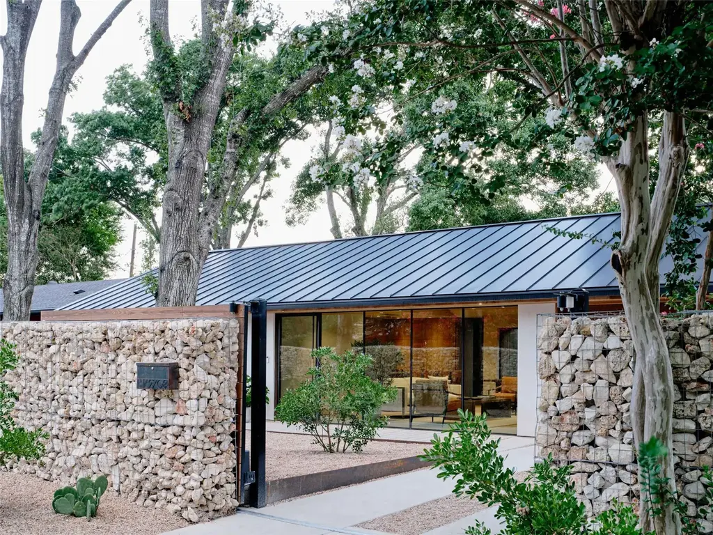 2708 Friar Tuck Ln, Austin