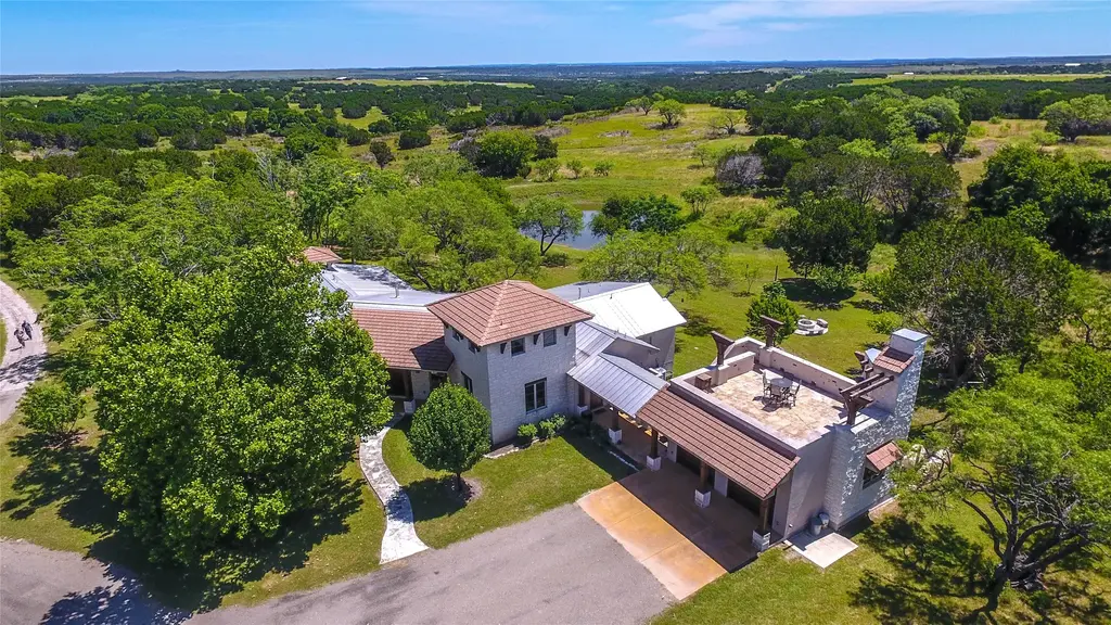 2940 County Road 203, Burnet
