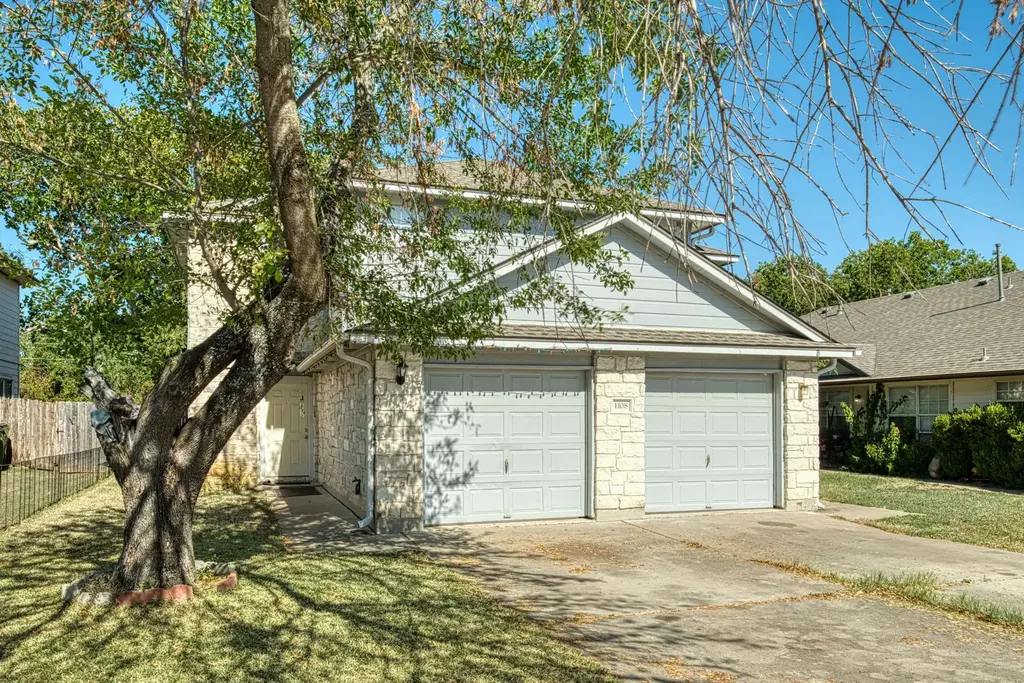 1108 Christopher Ave, Round Rock